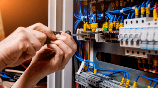 Upgrades van bedrading en elektrische systemen